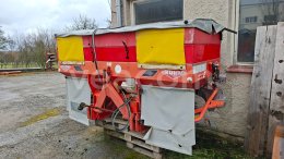Online aukce: KUHN  AXERA M/W