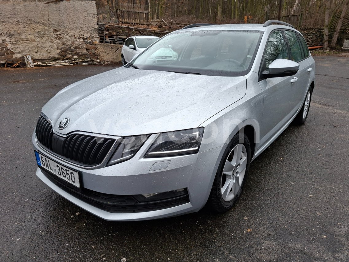 Online aukce: ŠKODA  OCTAVIA 4X4