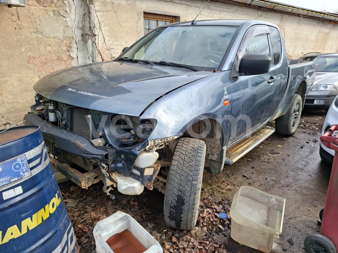 Online aukce: MITSUBISHI  L 200 CC 4X4