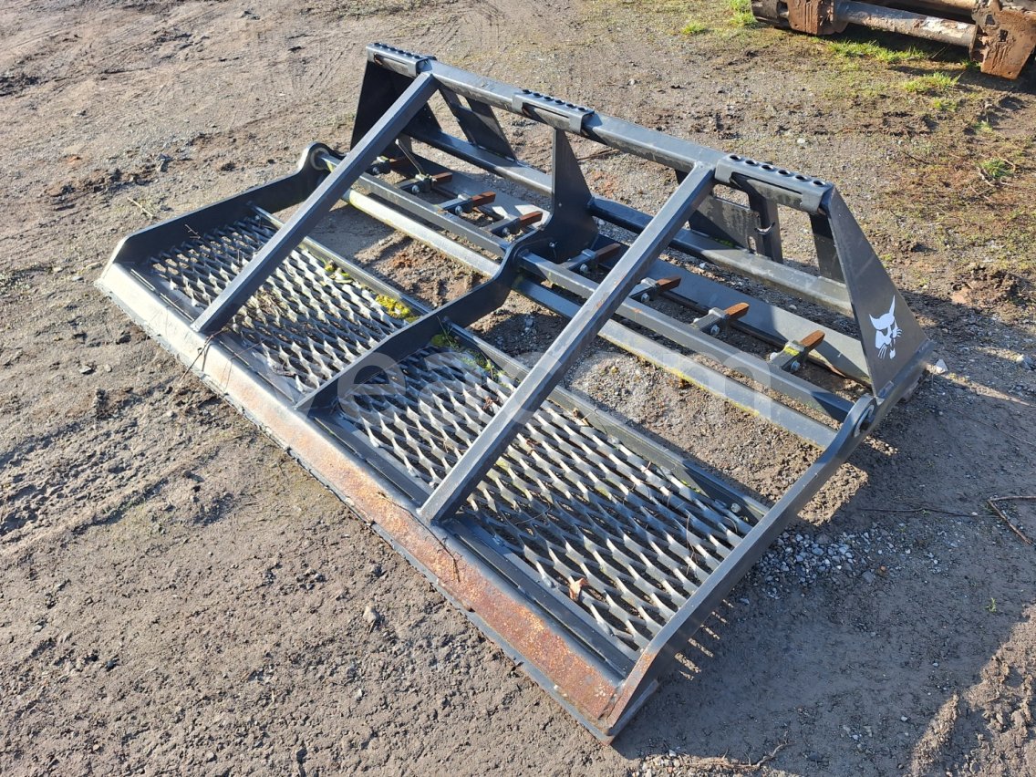 Online aukce: BOBCAT  78 LANDPLANE