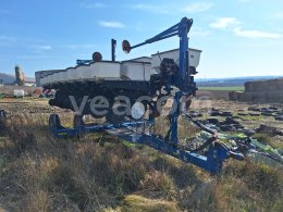Online aukce:   KINZE 3500