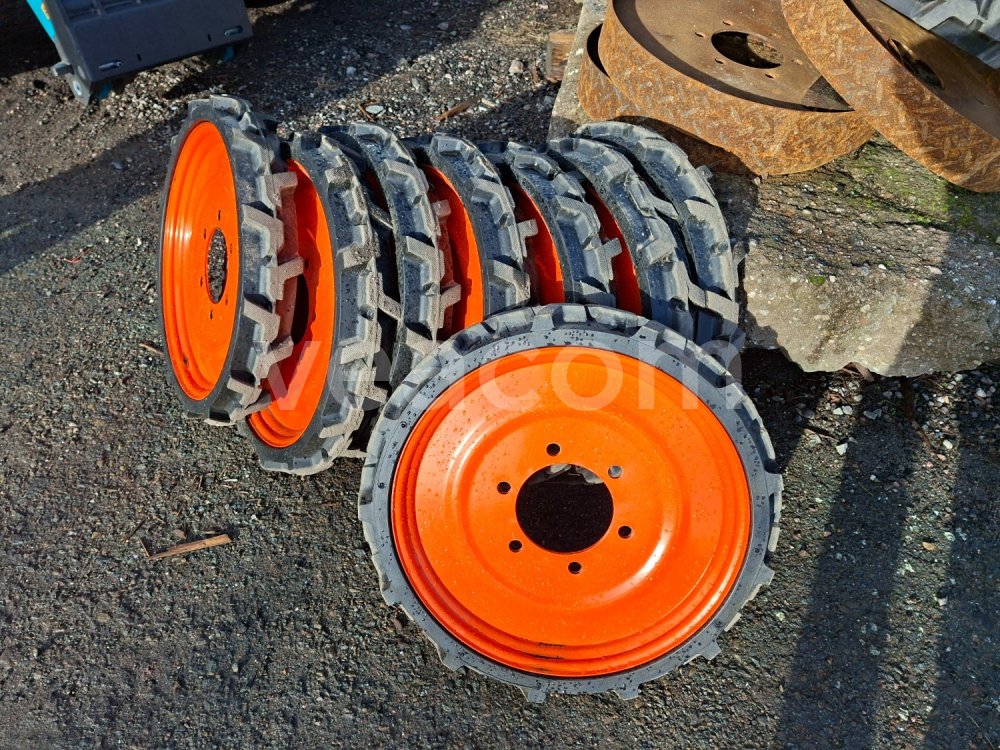 Online árverés:  SOUBOR 26 KS TRANSPORTNÍCH KOL Z KOLOVÝCH NAKLADAČŮ