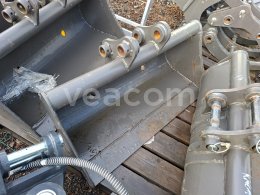 Online aukce:   LŽÍCE BEZ ZUBŮ 80 CM