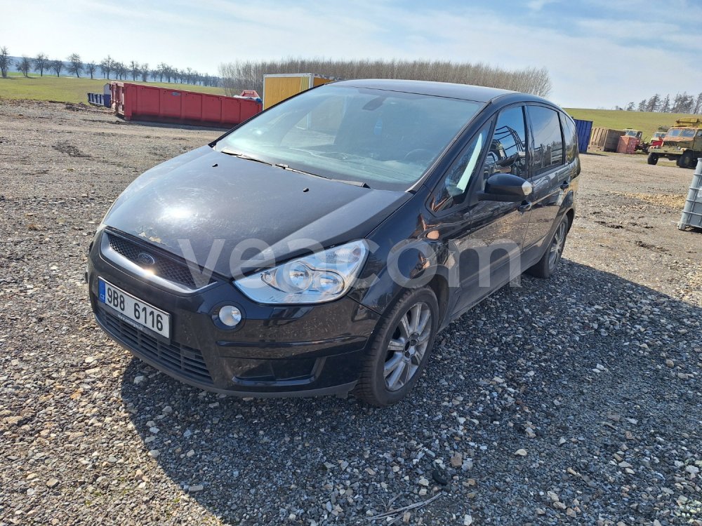 Online aukce: FORD  S-MAX