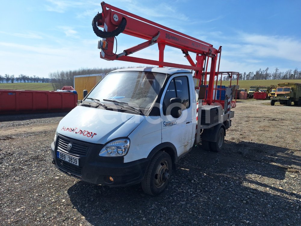 Online aukce: GAZ  GAZELLE AMC + MP 14