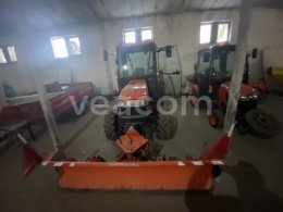 Aukcja internetowa: KUBOTA  L3200