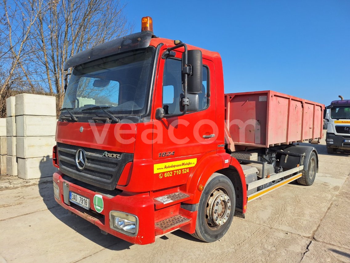 Online árverés: MB  AXOR 1824 LS