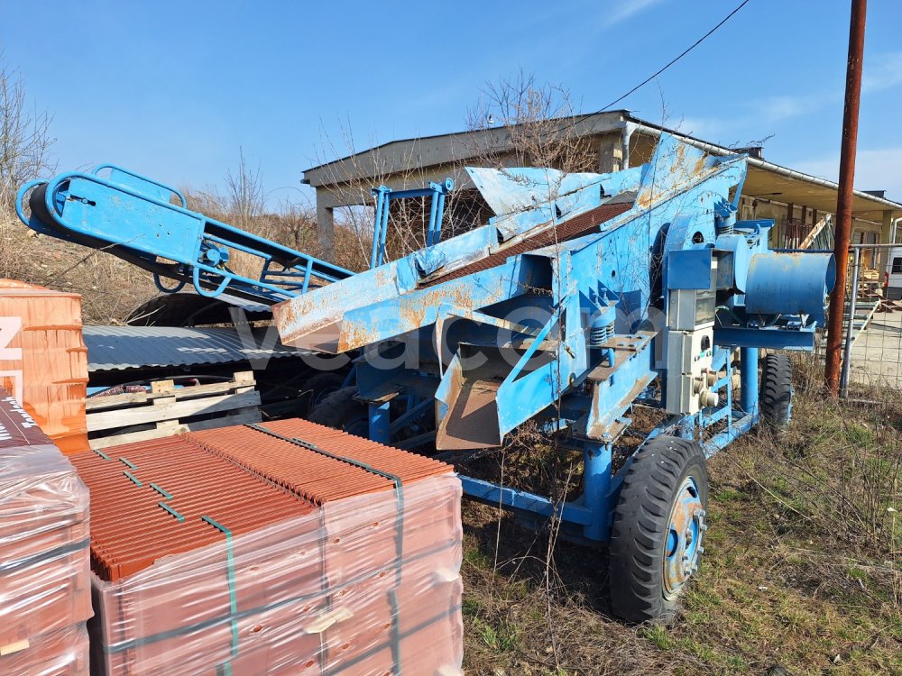 Online aukce:  PROSÉVAČKA + DOPRAVNÍK