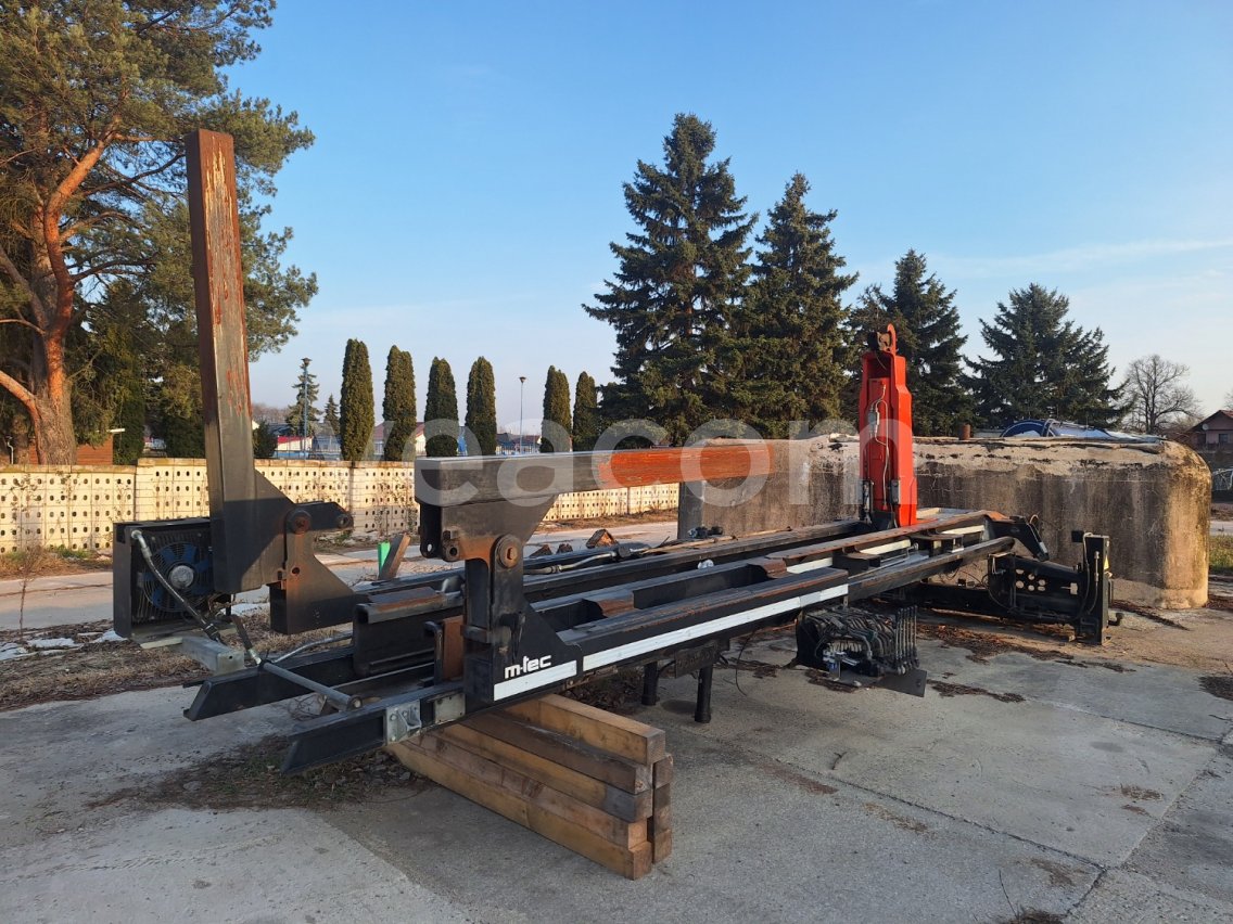 Online árverés:   M-TEC - NÁSTAVBA HNK