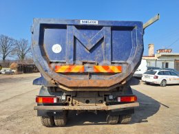 Online aukce: SCANIA  124 L 420 8X4