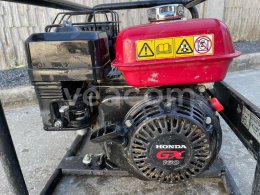 Online aukce:   HONDA EC2000 F