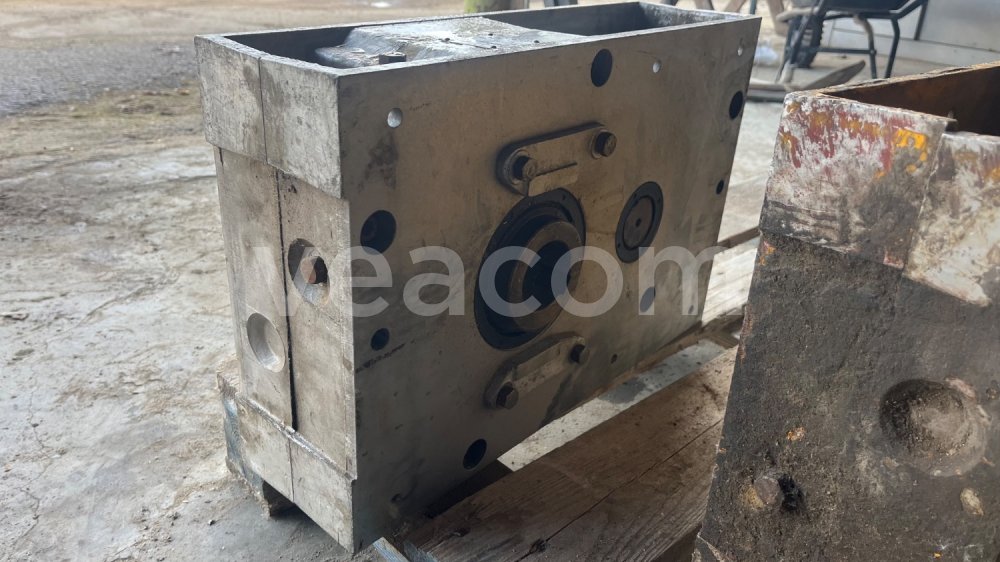 Online árverés:  PŘEVODOVKA PŘEROVSKÉ STROJÍRNY