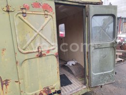 Online aukce:   VOJENSKÁ BUŇKA