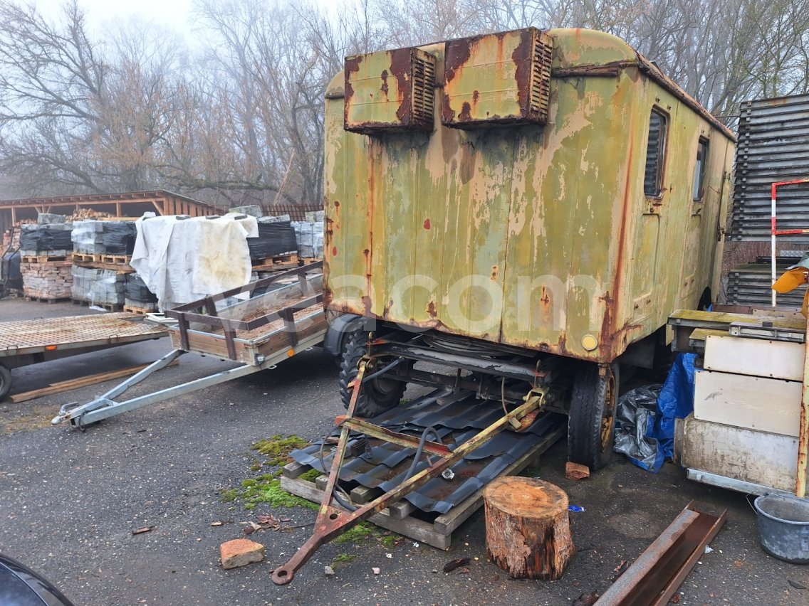 Online aukce: AVIA  V 289 04 - VOJENSKÁ BUŇKA