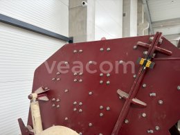 Online aukce:   KLADIVOVÝ DRVIČ K14