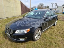 Online aukce: VOLVO  S80 D5