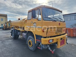 Online aukce: KAROSA  SA8 (L110)