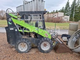 Online aukce: ZTS  LOCUST 750