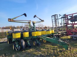 Online aukce: JOHN DEERE  1760 MAX EMERGE 2