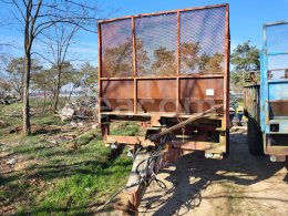 Online aukce:   ROZMETADLO MAŠTALNEHO HNOJIVA