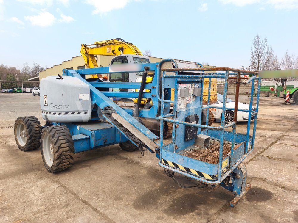 Online árverés: GENIE  Z45/25J