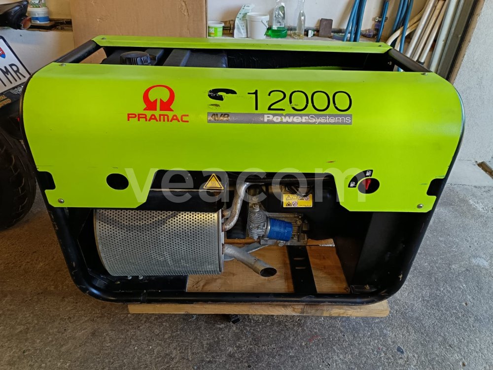 Online auction: PRAMAC  S12000THEPI