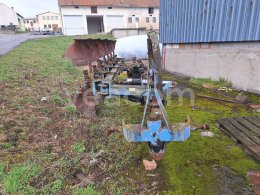 Online aukce:   PLUH ŠESTIRADLIČNÝ