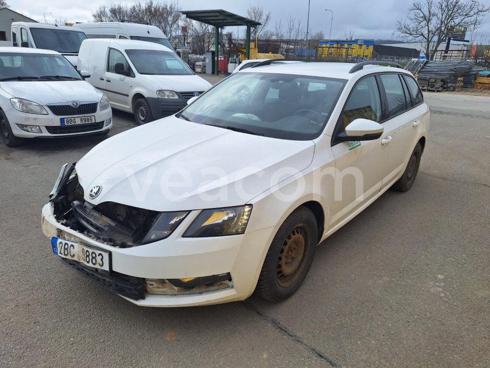 Online aukce: ŠKODA  OCTAVIA