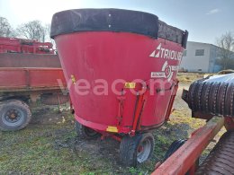Online aukce: TRIOLIET  SM-7