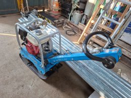 Online aukce: WEBER  CR 1 R