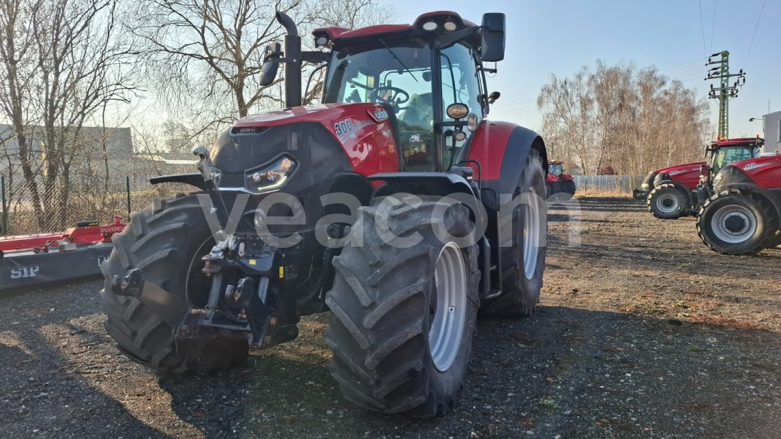 Online aukce: CASE  IH OPTUM 300 CVX 4X4