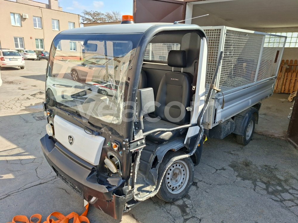 Online aukce:  GOUPIL G5E