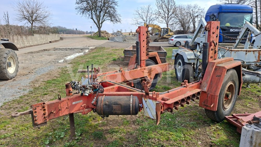 Online aukce:  OK METAL 501