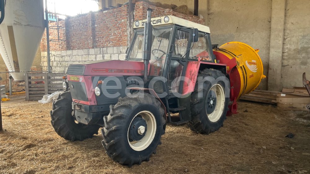 Online auction: ZETOR  8145 4X4