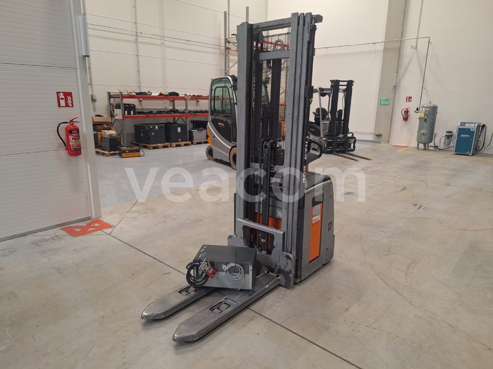 Online auction: STILL  EXV 14