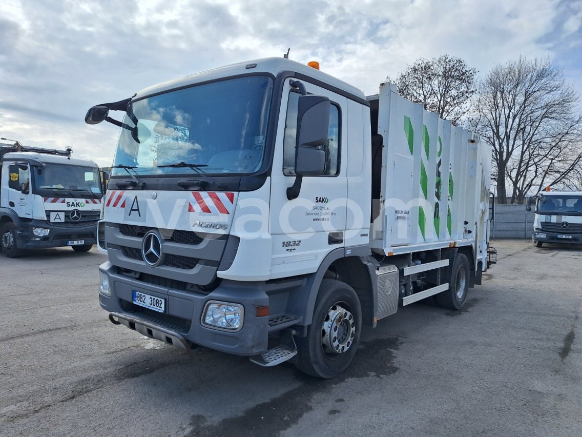Online aukce: MB  ACTROS 1832 L