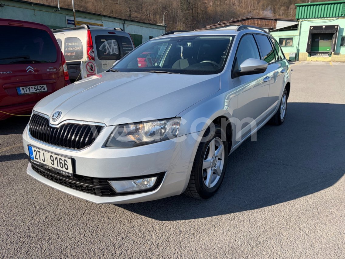 Online aukce: ŠKODA  OCTAVIA