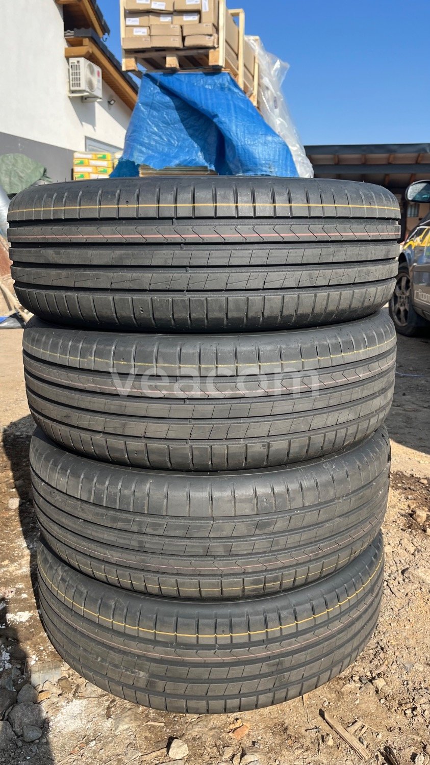 Online aukce:   PNEU HANKOOK 215/65 R17 99H 4KS