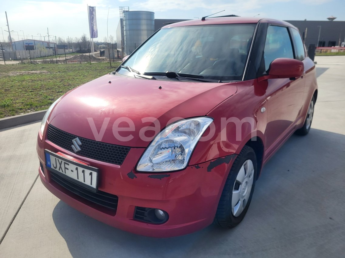 Online aukce: SUZUKI  SWIFT