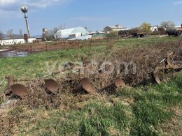 Online aukce:   PLUH