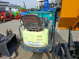 Online aukce: YANMAR  C12R