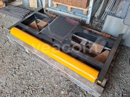 Online aukce:   RÁM NA ROVNÁNÍ