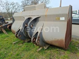 Online aukce: VOLVO  LŽÍCE NA VOLVO