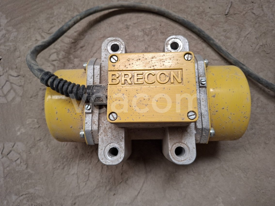 Online aukce:   VIBRÁTOR BRECON