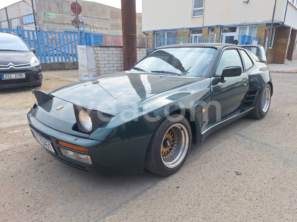 Online aukce: PORSCHE  924 2.0 L "KERSCHER"