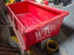 Online aukce: WTC  - TRANSPORTNÍ BEDNA ZA TRAKTOR