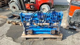 Online aukce:   ŠIROKOROZTAŽNÉ VIDLICE S BOČNÍM POSUVEM ISO2