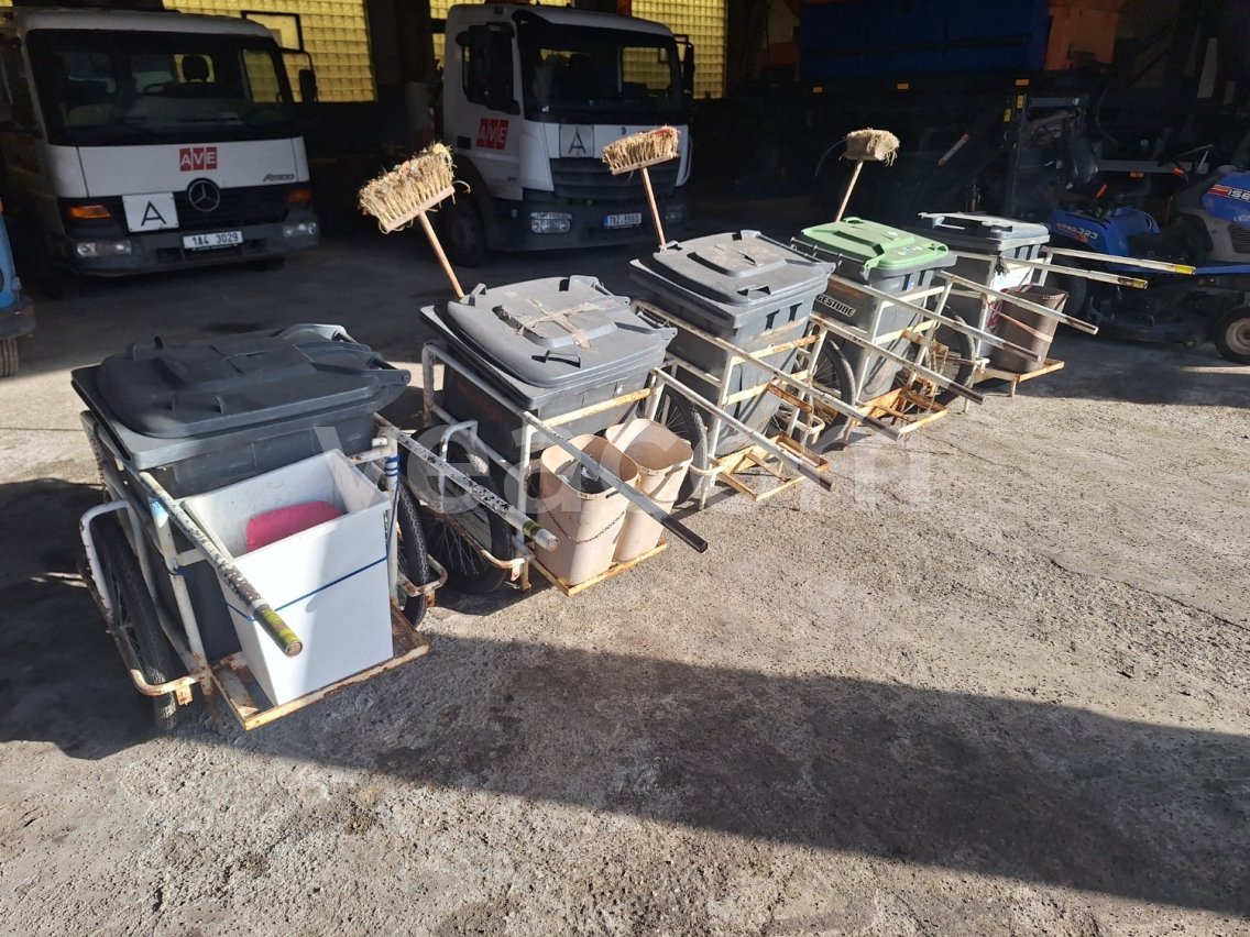 Online aukce:   METAŘSKÁ KÁRKA 1 KUS