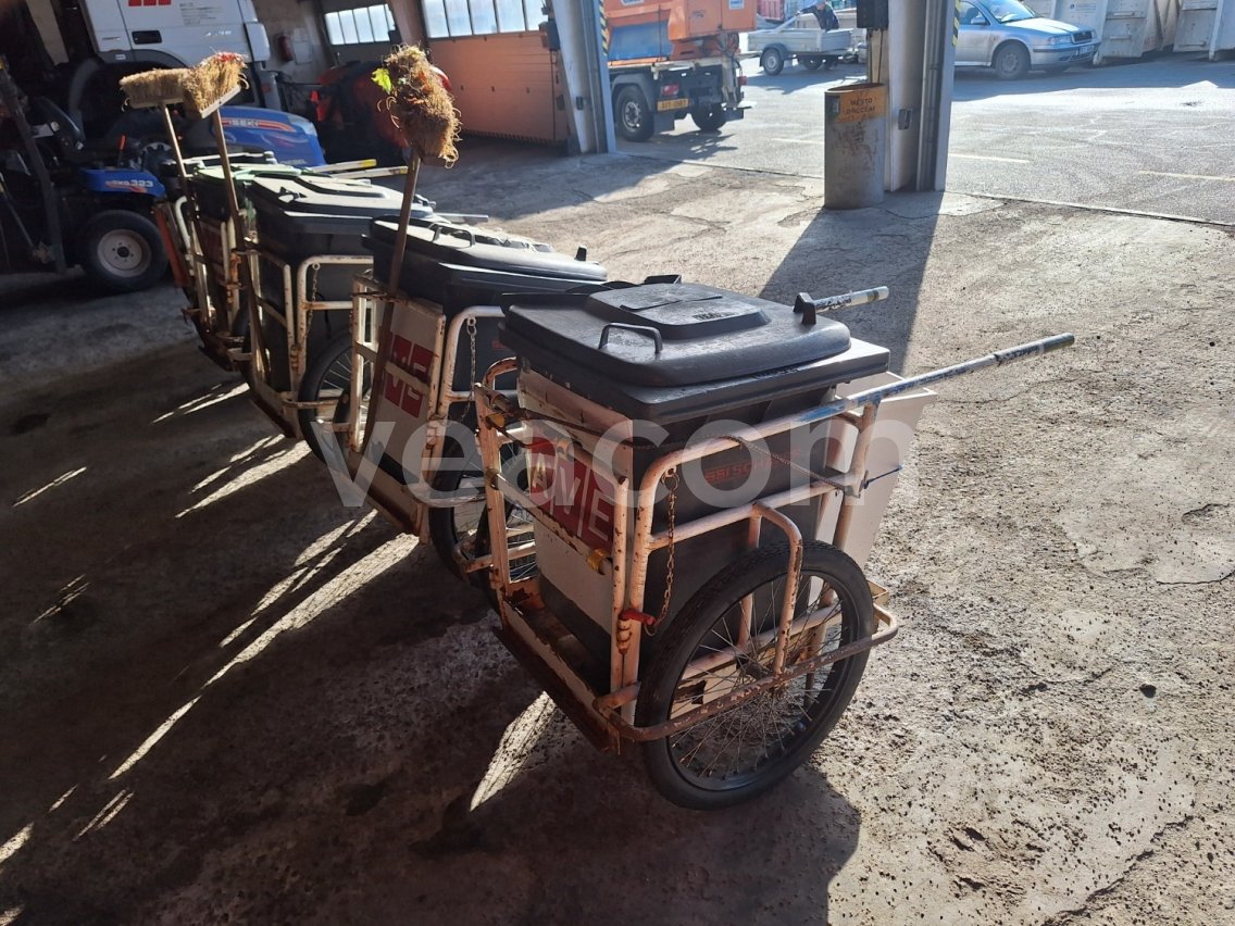 Online aukce:   METAŘSKÁ KÁRKA 1 KUS