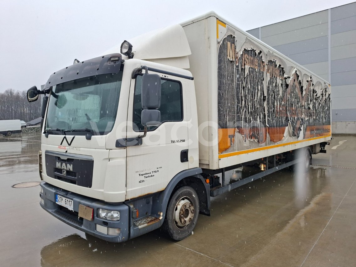 Online aukce: MAN  TGL 12.250  4X2 BL